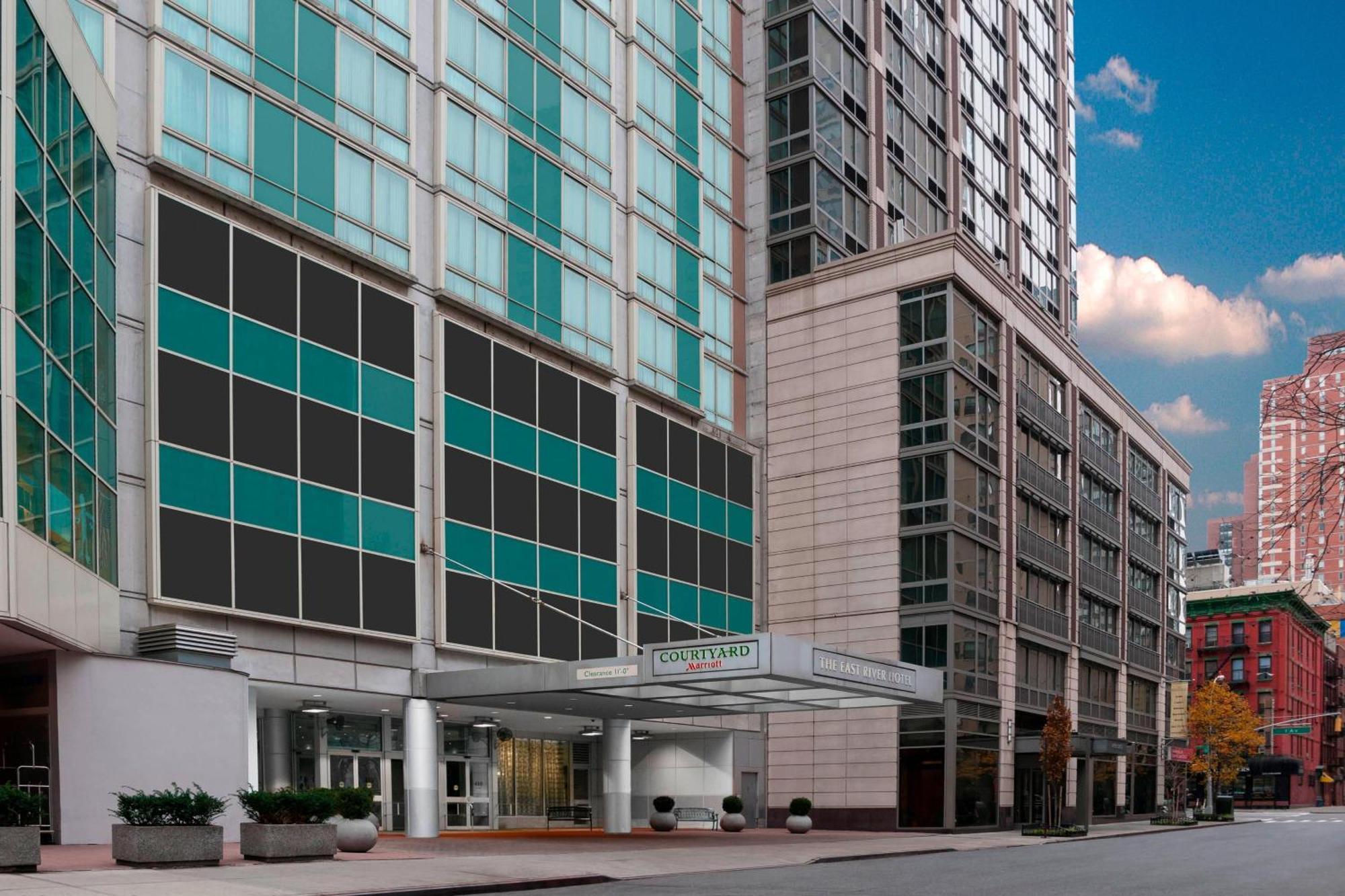 Courtyard New York Manhattan/Upper East Side Exterior photo